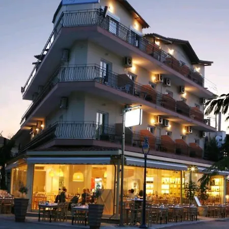 Plaza Hotell Hanioti