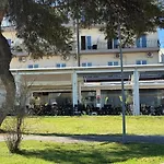 Plaza 2* Hanioti